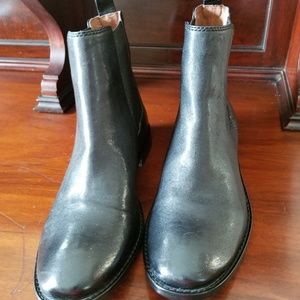 FRYE Anna Chelsea Boot